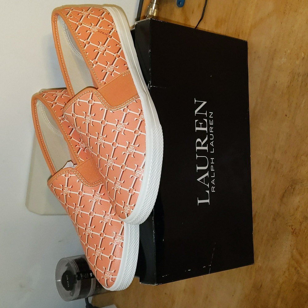 LAUREN Ralph Lauren Jinny Shell Microfiber Slip On Sneakers 9.5